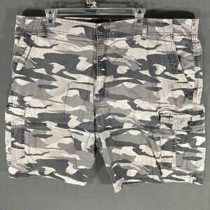 Men's Urban Camouflage Cargo Shorts Size‎ 42 Gray Cotton Blend Casual